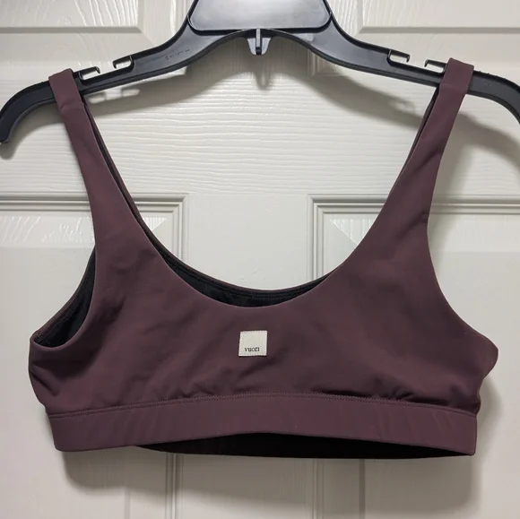 Vuori Daily Bra Medium Support Sports Bra in Fig Size Medium M - Picture 2 of 3